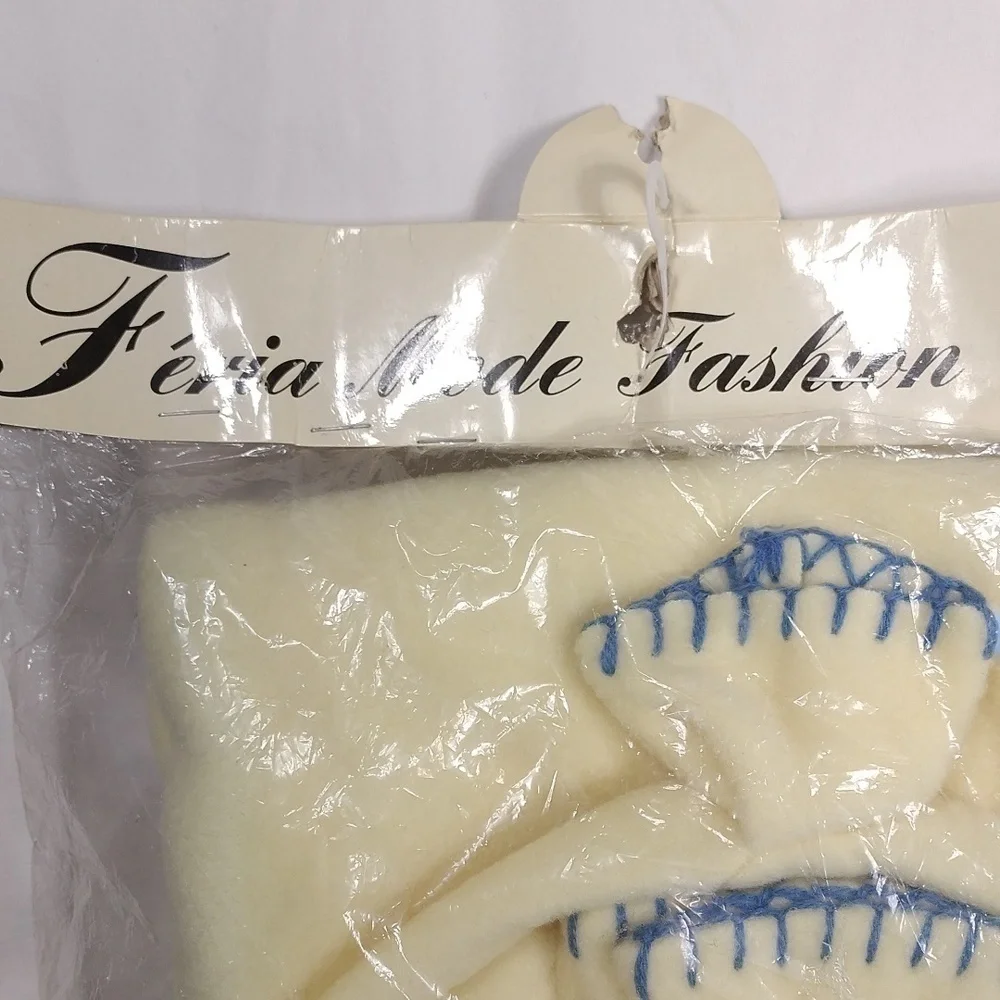 NIP Vintage Feria Mode fashion boys baby hat, blanket & mitten set
